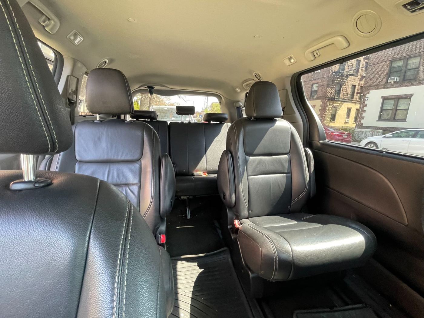 2019年款丰田塞纳(Toyota Sienna) SE 四驱版 - 二手闲置 图片4