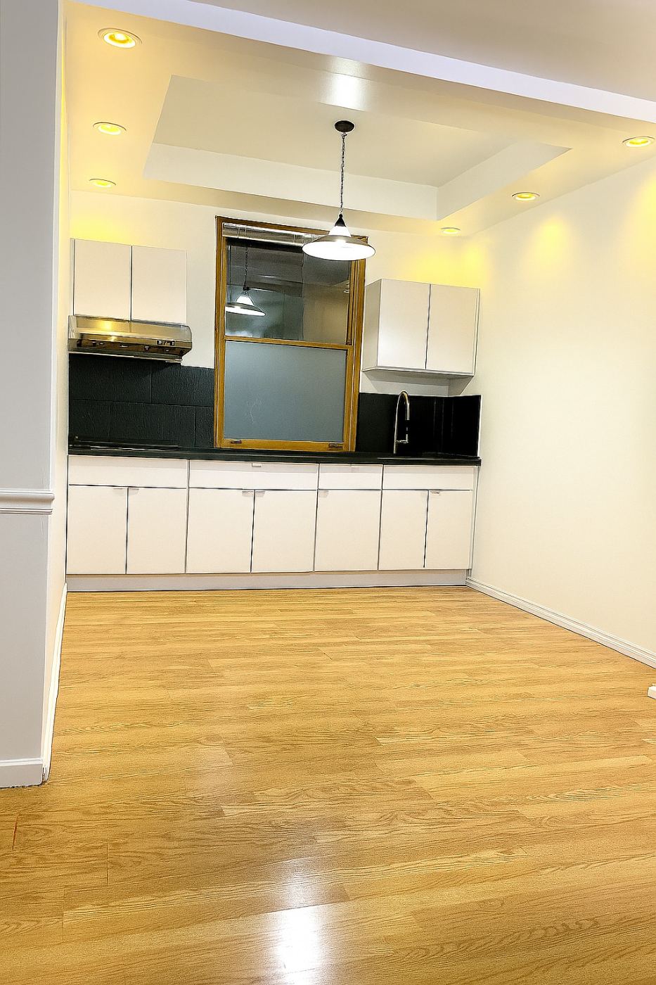 Elmhurst 复式 5房2厅2卫 - 房屋租赁 图片3