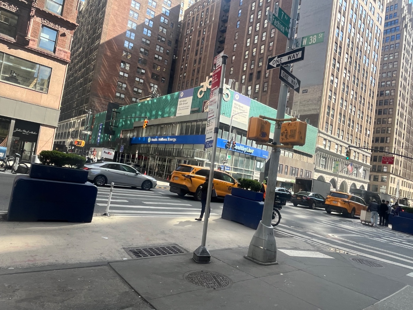 曼哈顿中央公园附近 店面办公室出租 - 房屋租赁 图片5