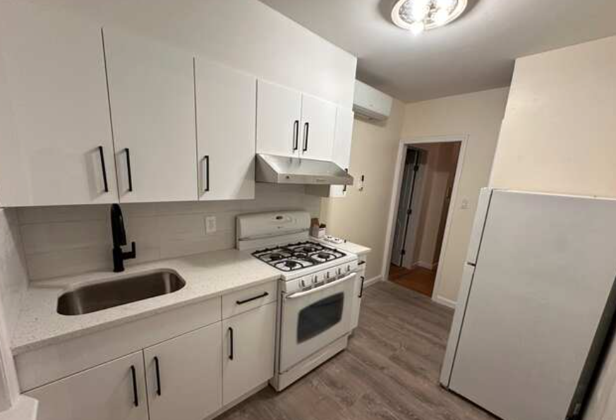 布鲁克林羊头湾的一房一厅 - 房屋租赁 图片1