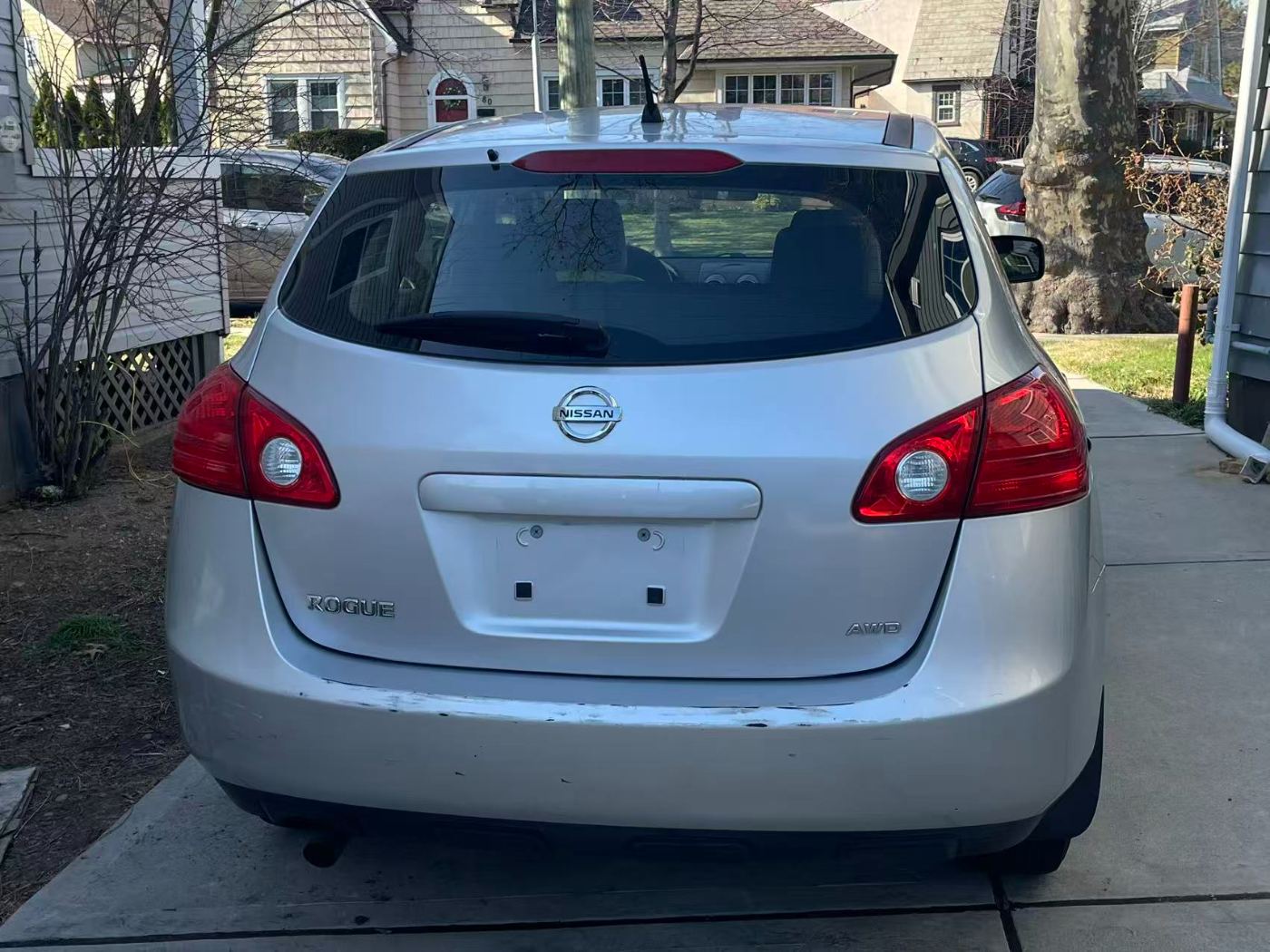 2010年日产Rogue S AWD (四驱版)，银色 - 二手闲置 图片4