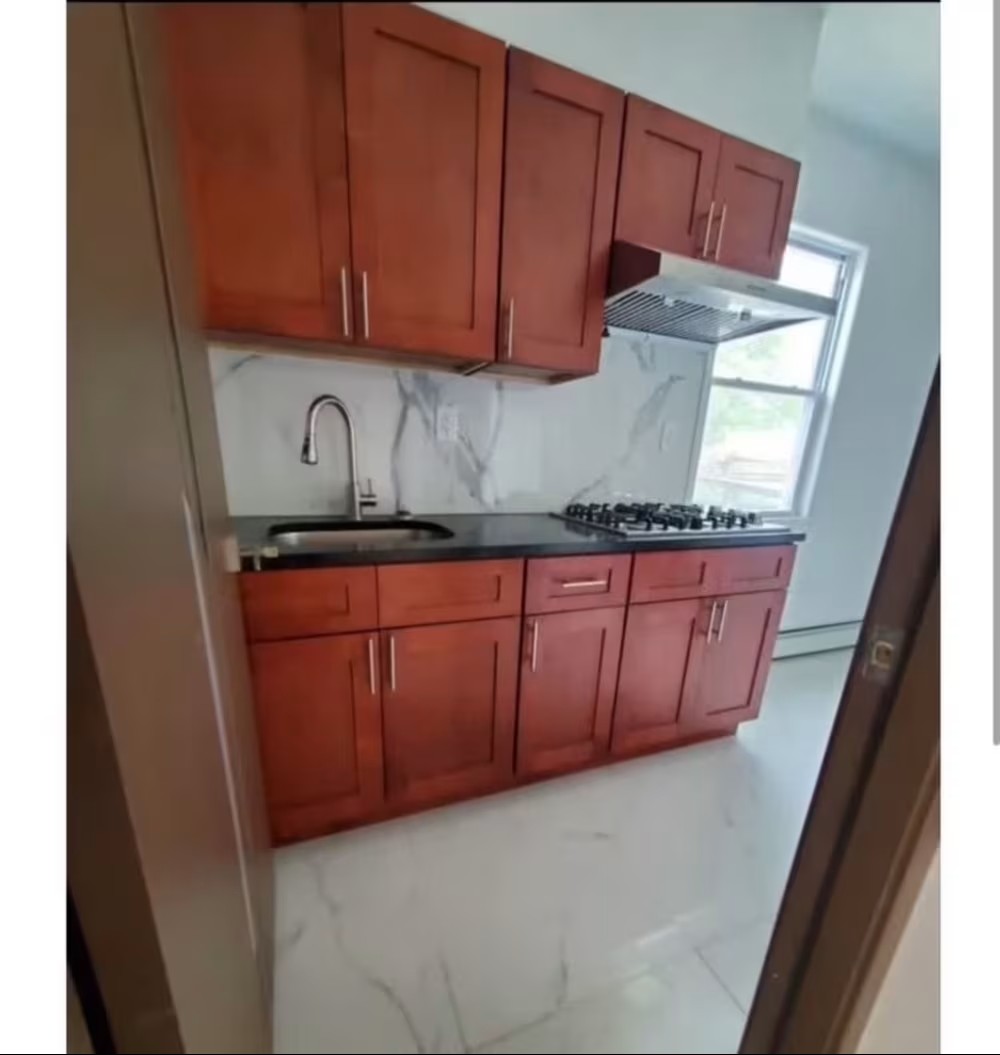 王子街附近的一室一厅一厨一浴