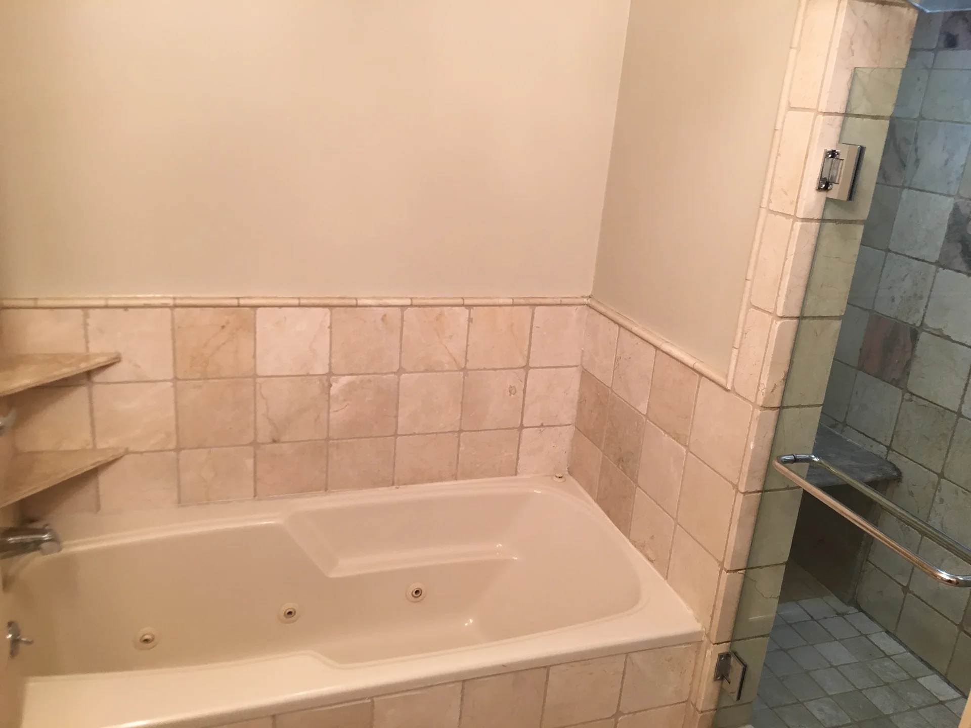 三房一厅 二楼全层套房 环境佳 好地点学区 Rego Park Elmhurt - 房屋租赁 图片2