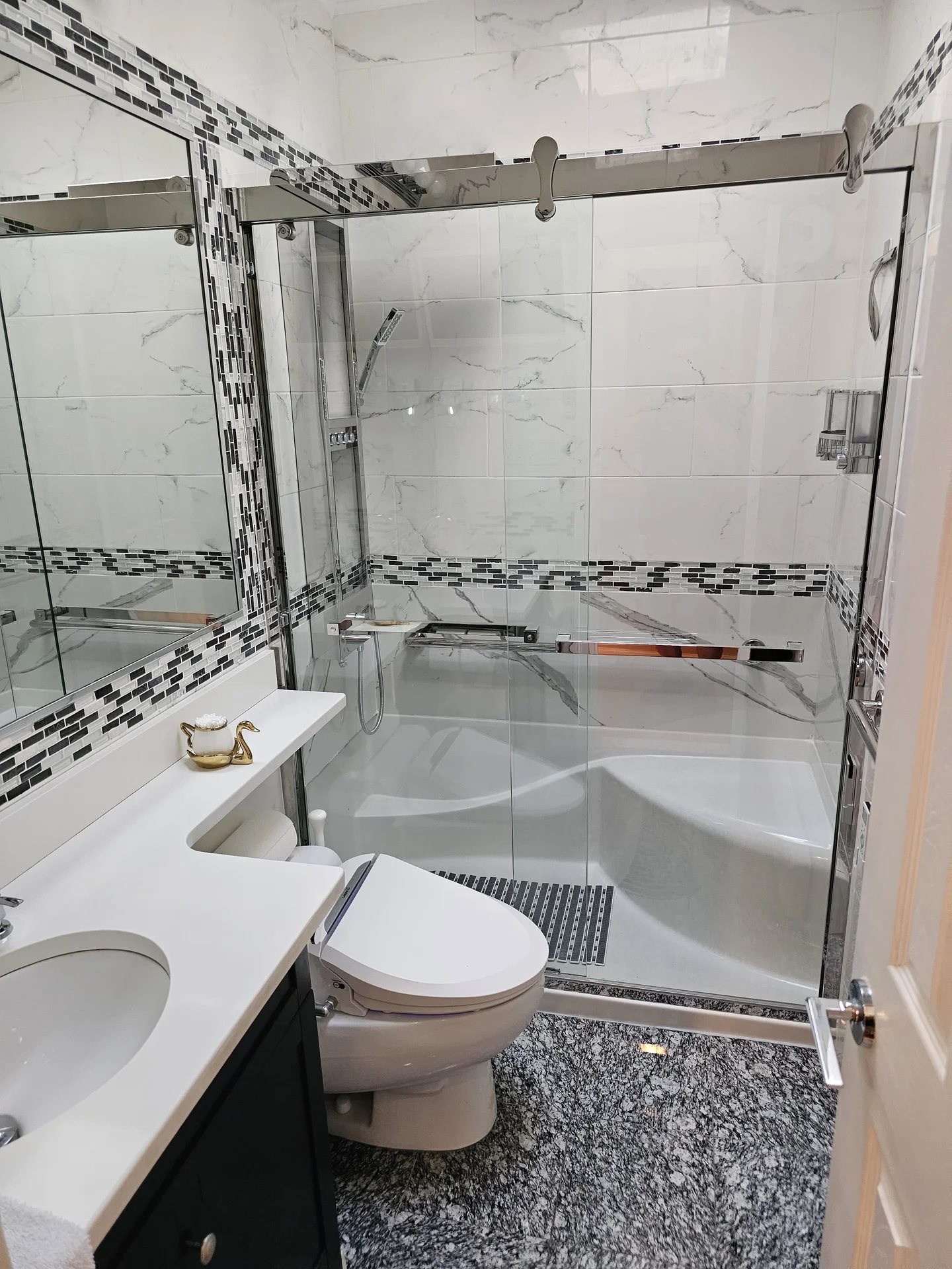 出租Jericho Tpke2楼, Floral Park, NY 租$3000 - 房屋租赁 图片5