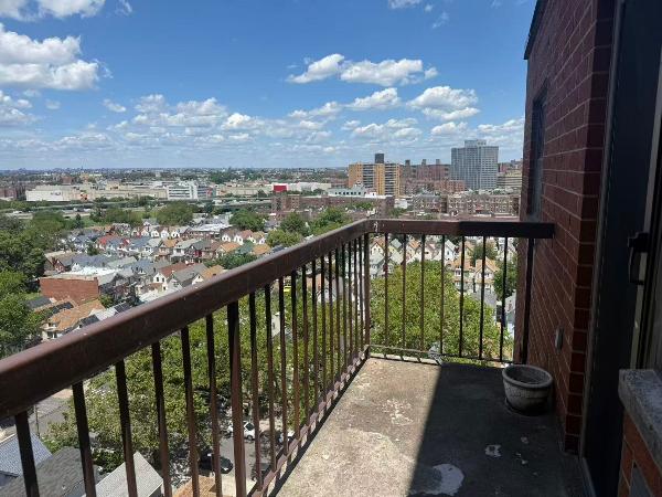 Rego Park12楼明亮单房出租-独享大阳台+室内洗衣机$980 - 房屋租赁 图片2