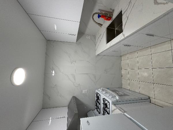 149街罗斯福半土库二房一厅全新装修𡿨有图）近火车站适合小家庭拼租免问7183218001 - 房屋租赁 图片2