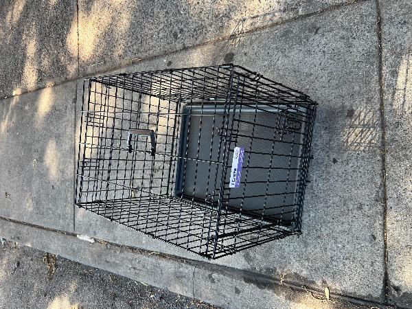 出全新狗🐶笼一个，电662620508 - 二手闲置 图片1