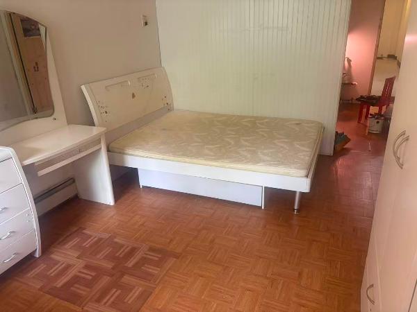 法拉盛union 34ave 大单间带阳台 - 房屋租赁 图片1
