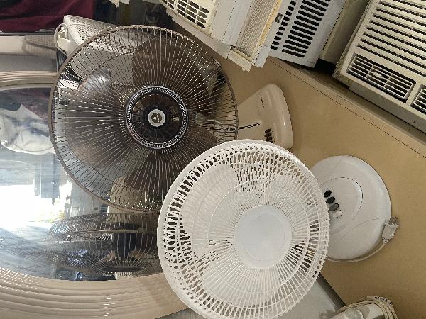 移动空调1万BTU 各种电风扇15块一个 - 二手闲置 图片1