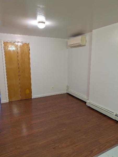 布鲁克林Bensonhurst/Bath Beach全新装修2房1厅出租 —包水电煤！ - 房屋租赁 图片1