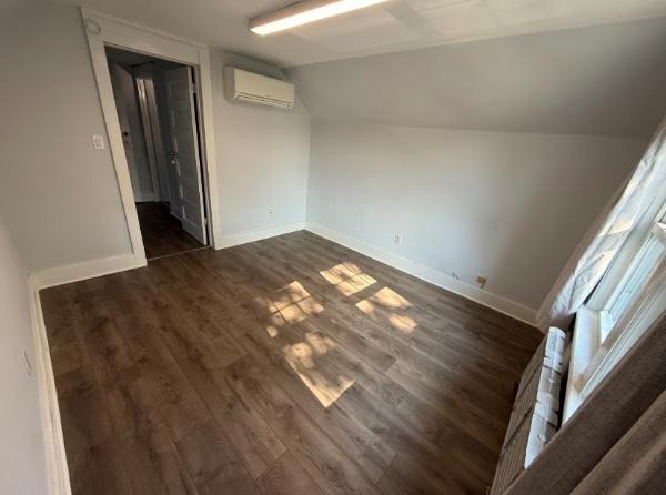 贝赛阁楼$1500出租 - 房屋租赁 图片3