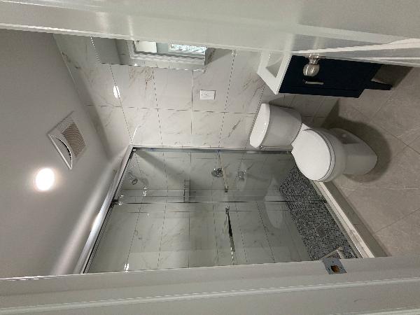 法拉盛中心地段 全新装修 2房2卫-0佣金 - 房屋租赁 图片3
