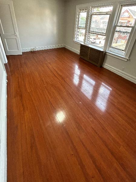 法拉盛缅街附近有3房2卫出租