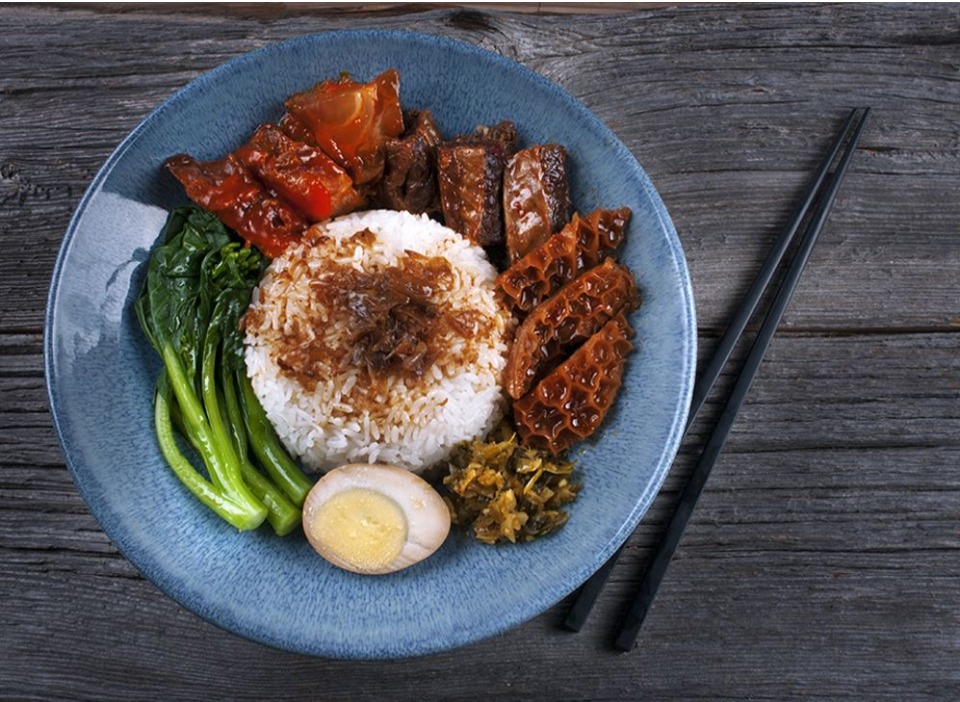 紅燒牛三寶飯